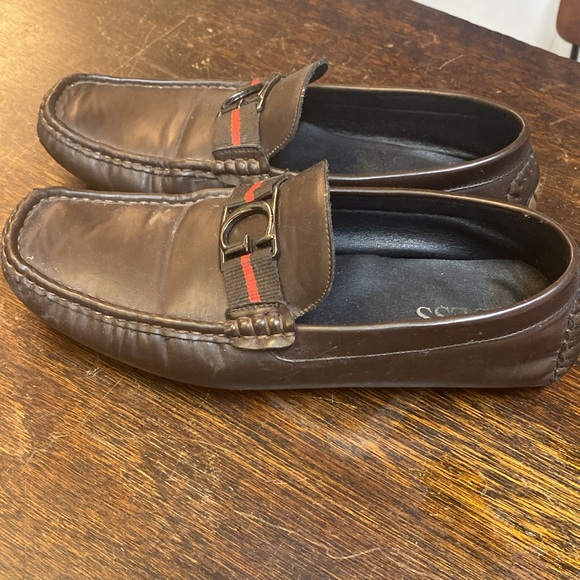 Men’s Guess loafers - Picture 2 of 6